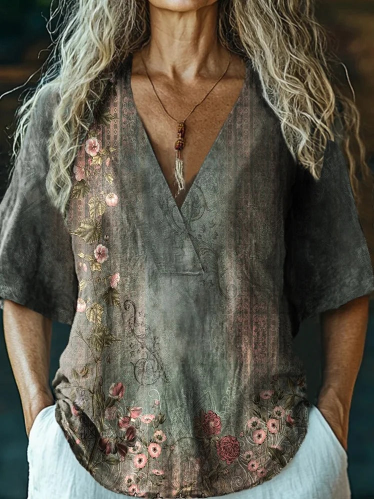 Women's Retro Ethnic Flowers Print V-neck Casual T-Shirt