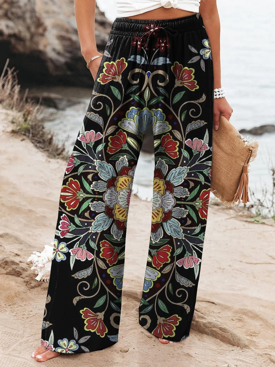 Women's Retro Ethnic Floral Totem Print V-neck Casual T-Shirt-1