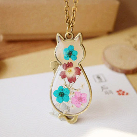 Japanese Retro Floral Cat Necklace