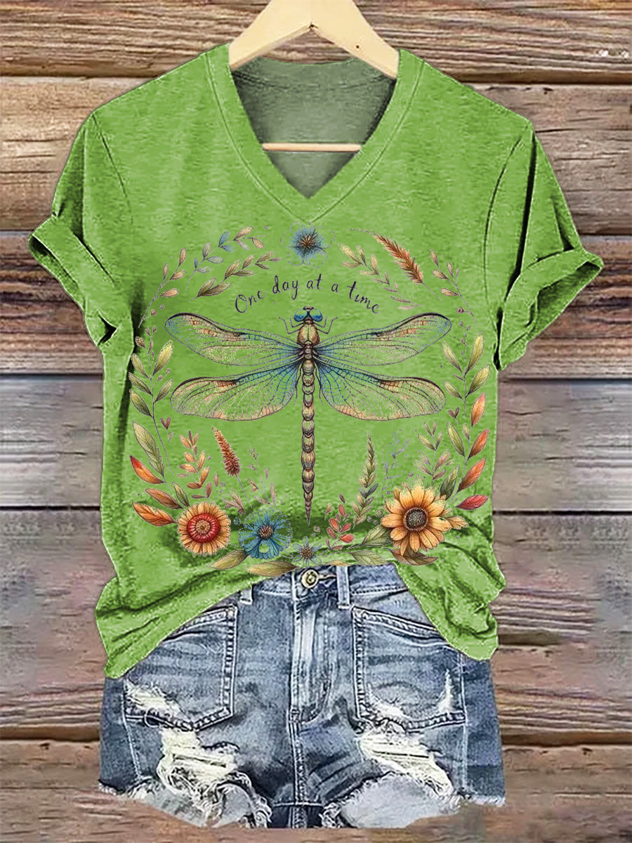 Women's Dragonfly V-Neck Casual T-Shirt